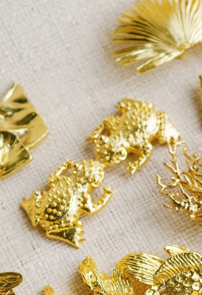 KK Bloom Kissing Frogs Interchangeable Belt Buckle