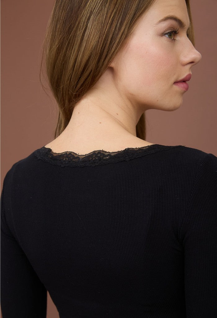 KK Bloom Kendra Ribbed LS Tee-Black