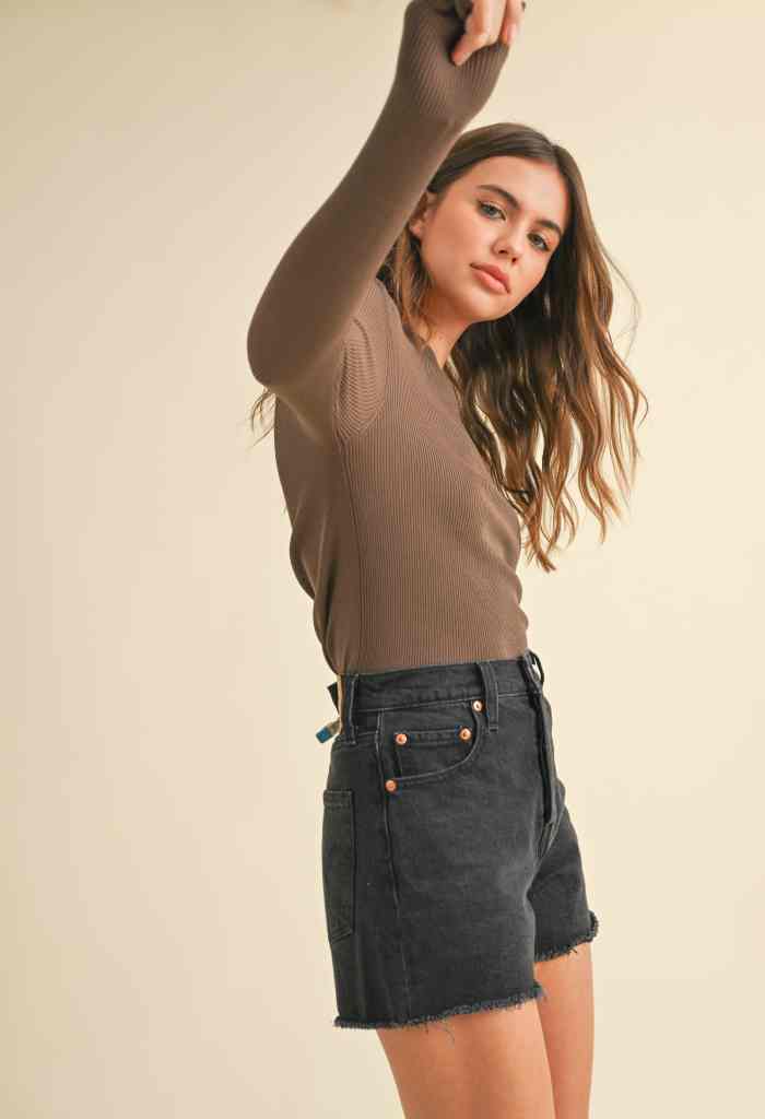 KK Bloom Rebecca Ribbed Top-Coffee