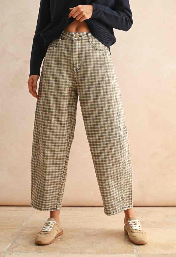 Check Me Out Barrel Pants