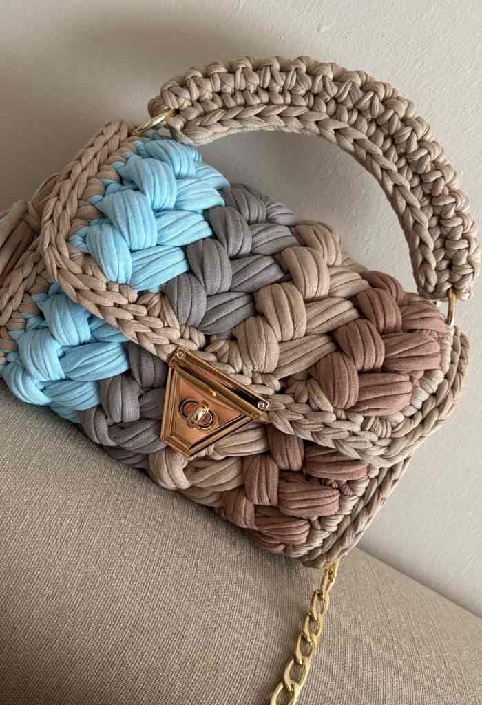 KK Bloom Jordan Purse-Light Blue