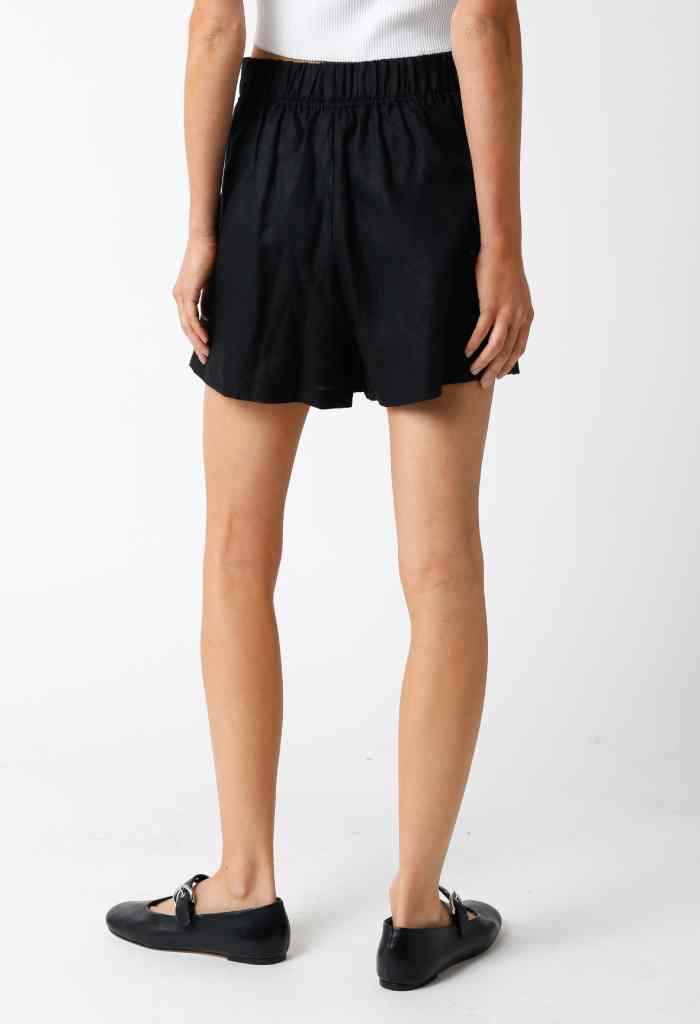 KK Bloom Carly Shorts