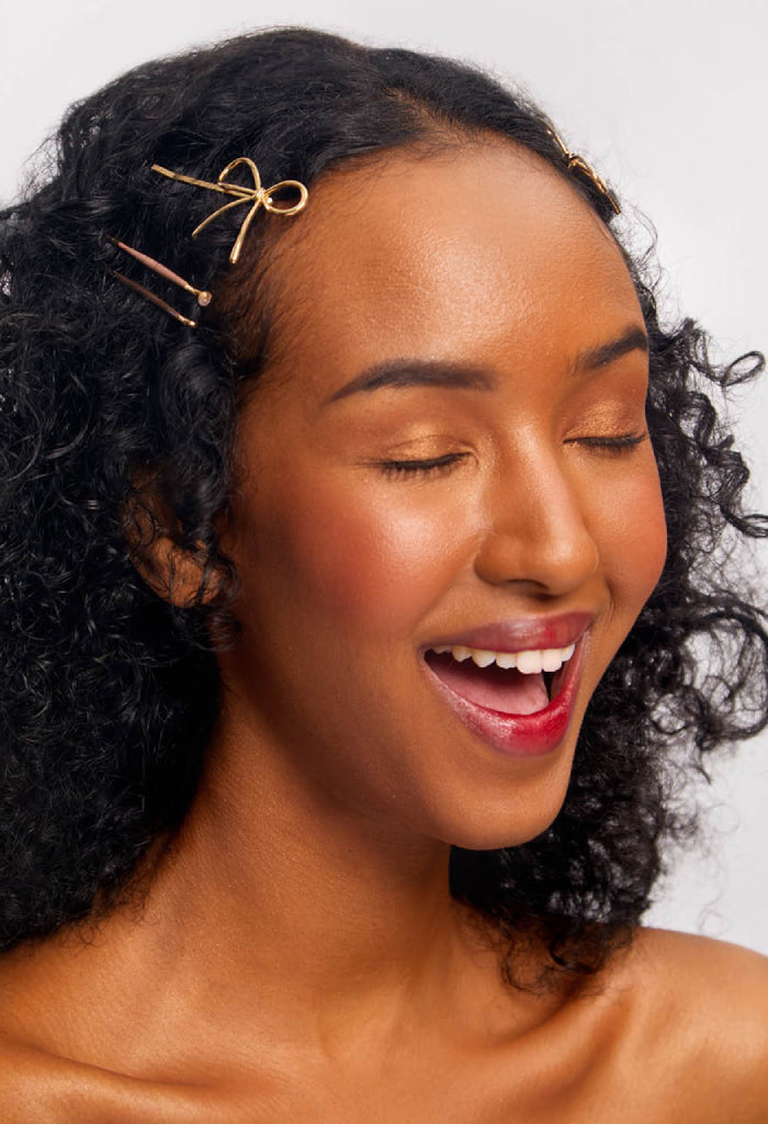 Kitsch Metal Enamel Cloud & Bow Bobby Pins