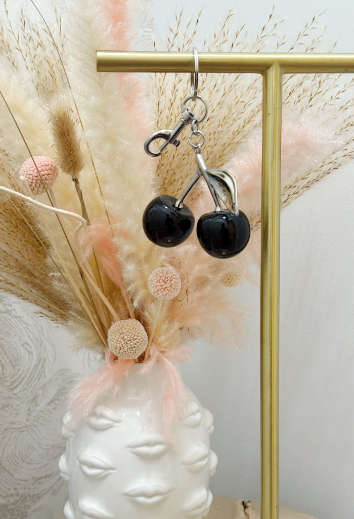 KK Bloom Fruity Keychain 24-Black