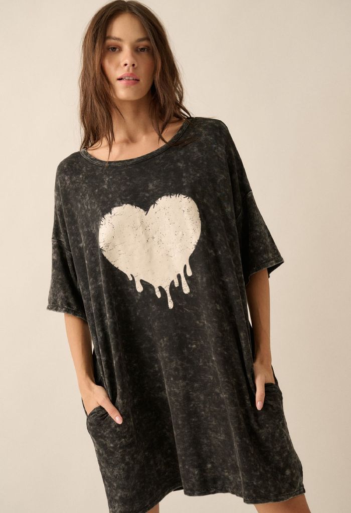 KK Bloom Heartbreaker Tee Dress