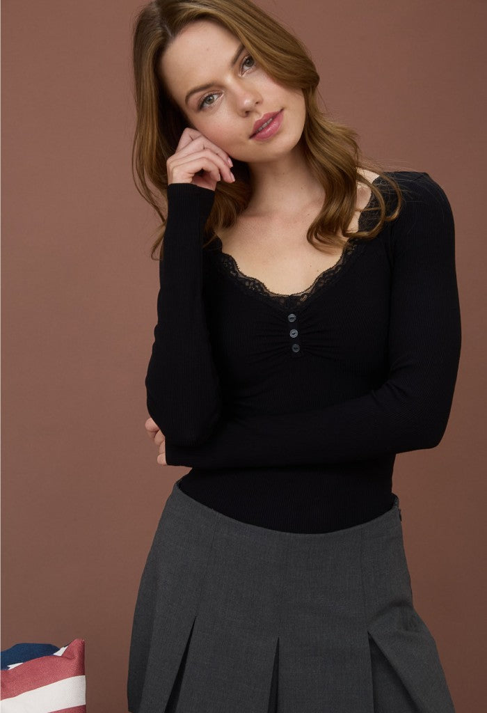 KK Bloom Kendra Ribbed LS Tee-Black