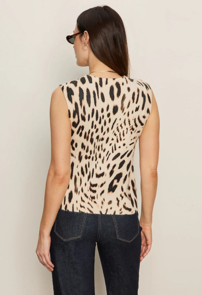 Sanctuary Clothing Fuzzy Leopard Shell-Mother Leo