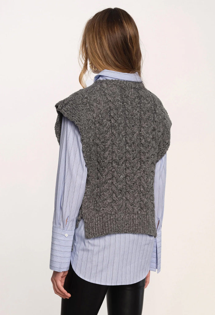 Heartloom Miel Vest-Charcoal