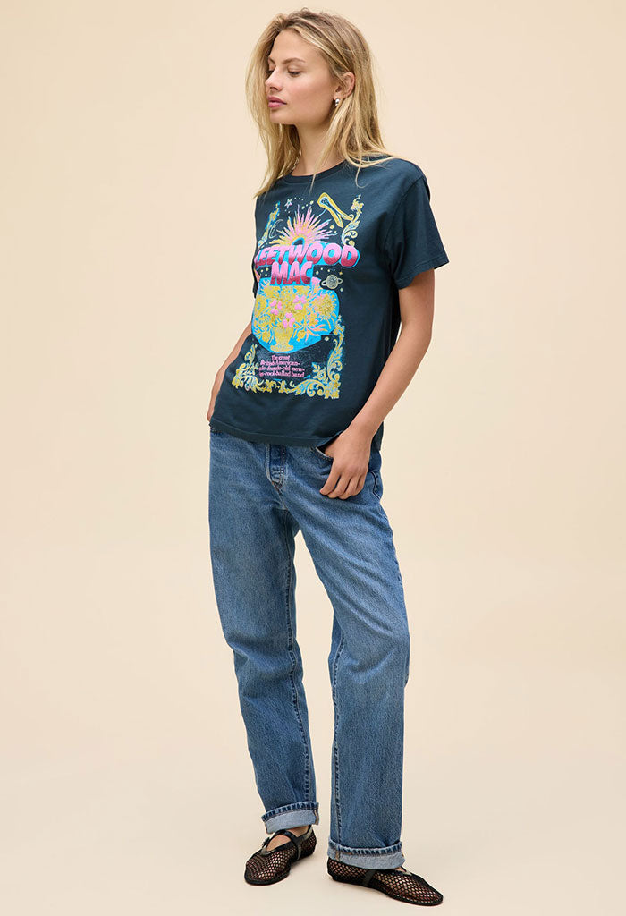 Daydreamer Fleetwood Mac Bouquet Boyfriend Tee