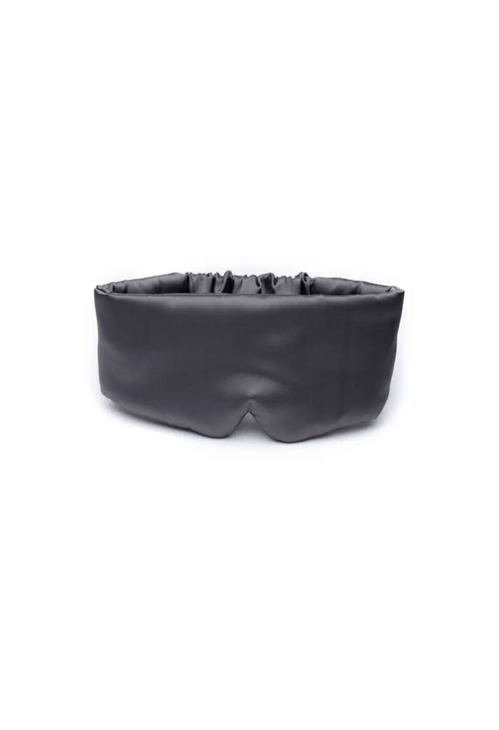 https://www.shopkkbloom.com/cdn/shop/products/101922-20-Pillow-Mask-Charcoal-1_1200x.jpg?v=1666207339